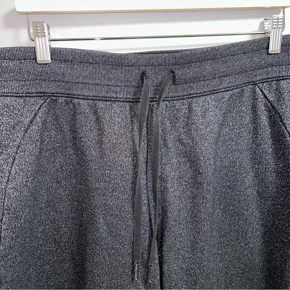 Lululemon  Scuba High-Rise Jogger *Sparkle - Picture 8 of 11